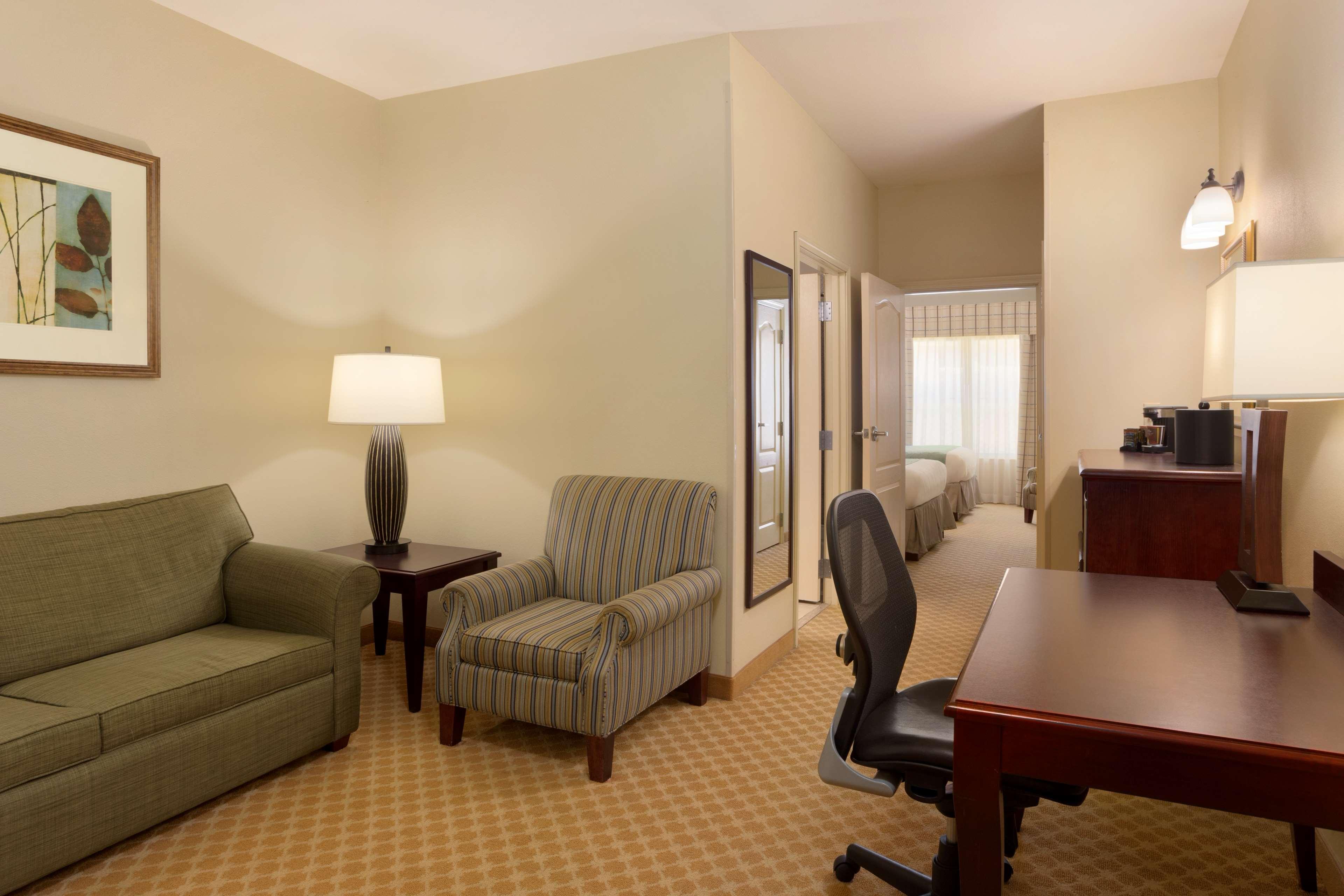 Country Inn & Suites By Radisson, Pineville, La Exterior foto
